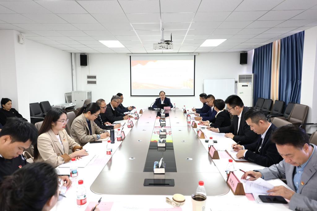 英国上市公司365