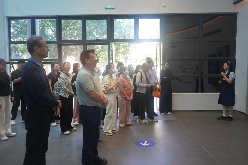 英国上市公司365