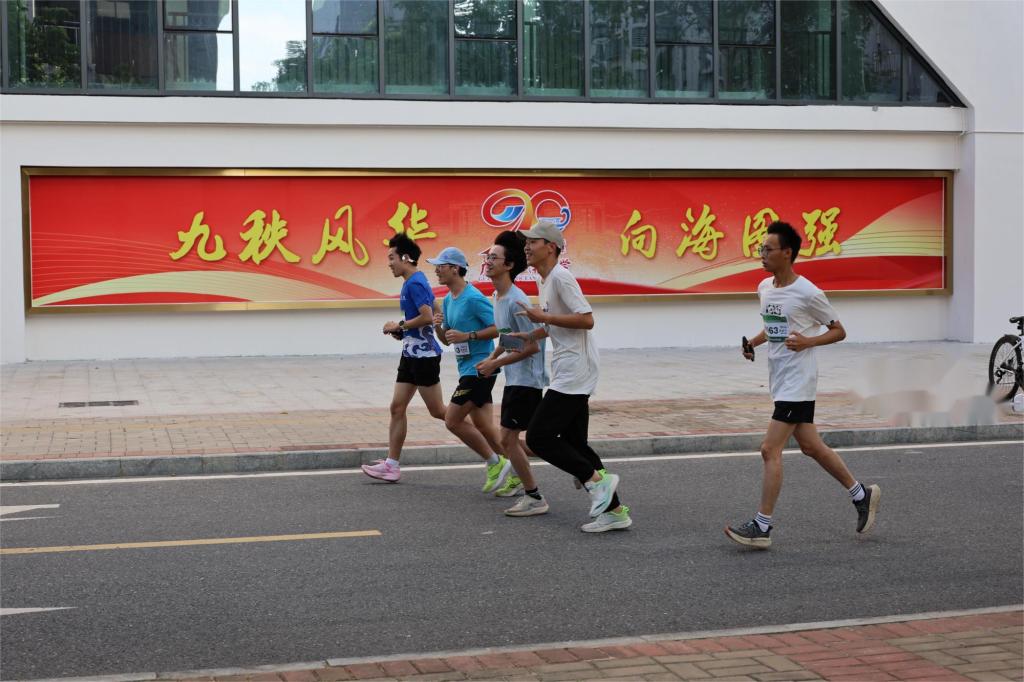 英国上市公司365