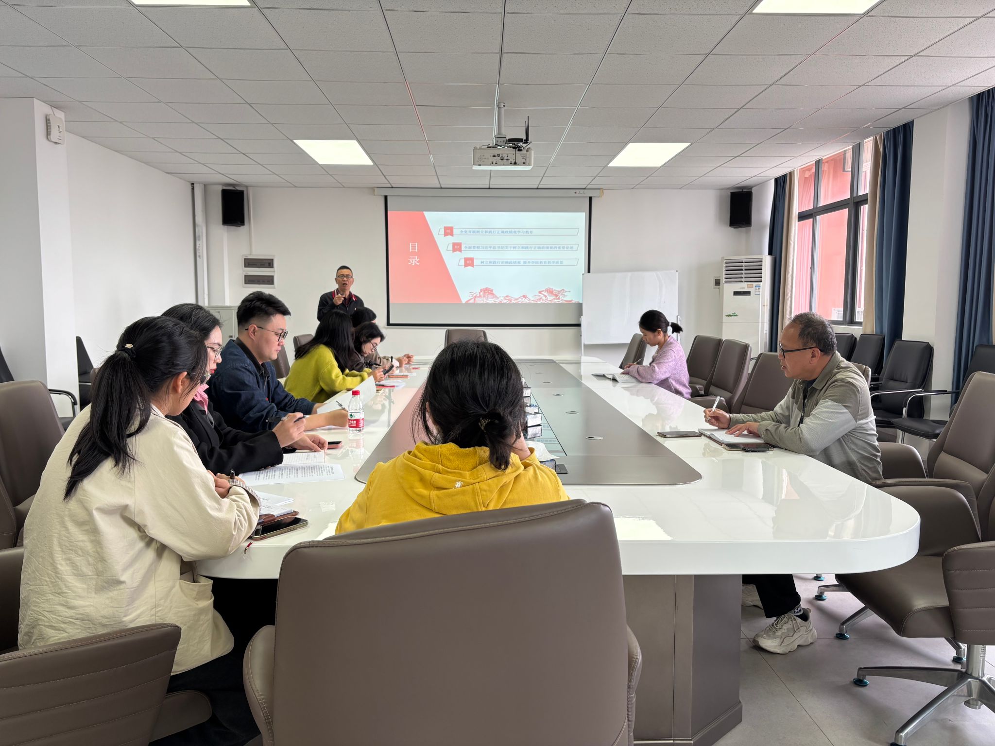 英国上市公司365